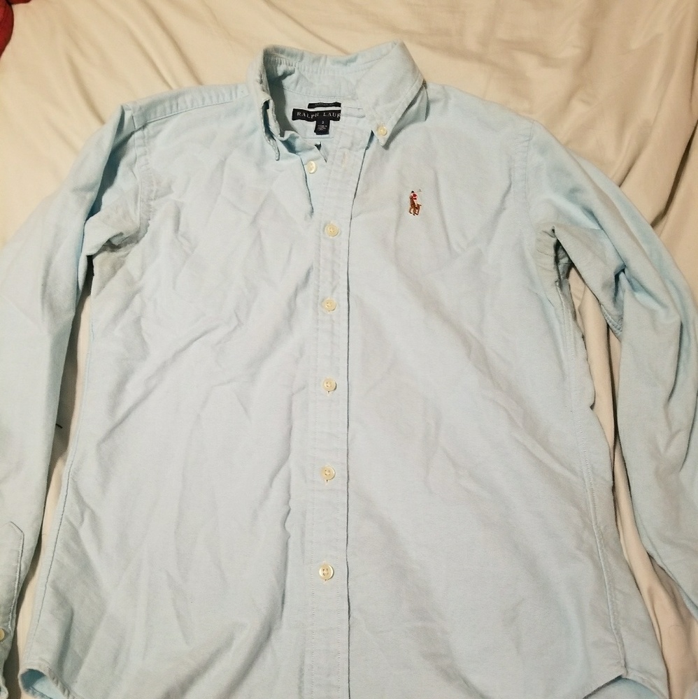 Ralph Lauren Women's collared button down shirt